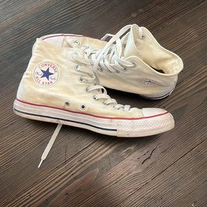 High Top Converse- white